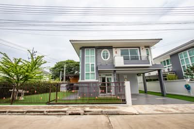 ขาย - บ้านเดี่ยว 4 ห้องนอน ในโครงการสุปาลัยพาร์ควิลล์ หางดง, เชียงใหม่