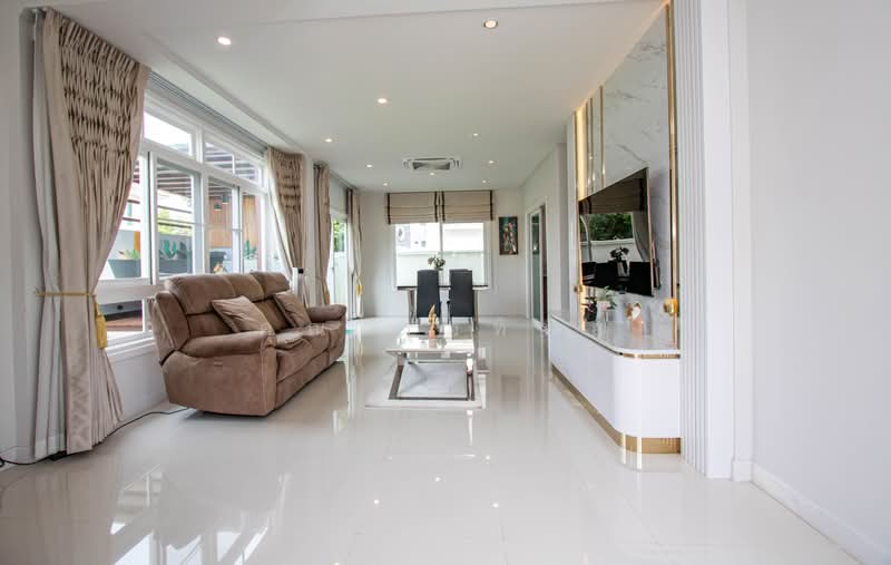 บ้านเดี่ยว 4 ห้องนอน ในโครงการสุปาลัยพาร์ควิลล์ หางดง, เชียงใหม่, บ้านแหวน, หางดง, เชียงใหม่, 165 ตร.ม., บ้านเดี่ยว ขาย, โดย คุณ รุ่งทิพย์, 500361841 - DDproperty.com