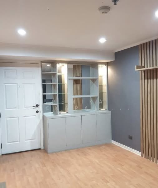 Lumpini Ville Phahol-Suthisarn, Bangkok, 23 Inthamara 2 Alley, Samsen Nai, Phaya Thai, Bangkok, 2 Bedrooms, 60 sqm, Condo For Sale, by Pemika Aukkaraleekul, 500361847 - DDproperty.com