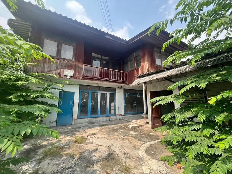 3-BR House, Bangkok, Samsen Nok, Huai Khwang, Bangkok, 3 Bedrooms, 150 sqm, Single Detached House For Sale, by Pemika Aukkaraleekul, 500361852 - DDproperty.com