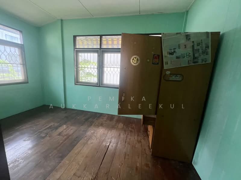 3-BR House, Bangkok, Samsen Nok, Huai Khwang, Bangkok, 3 Bedrooms, 150 sqm, Single Detached House For Sale, by Pemika Aukkaraleekul, 500361852 - DDproperty.com