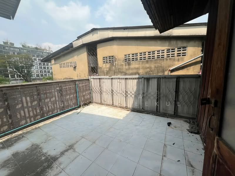 บ้าน 3-ห้องนอน, กรุงเทพ, สามเสนนอก, ห้วยขวาง, กรุงเทพ, 150 ตร.ม., บ้านเดี่ยว ขาย, โดย Pemika Aukkaraleekul, 500361852 - DDproperty.com