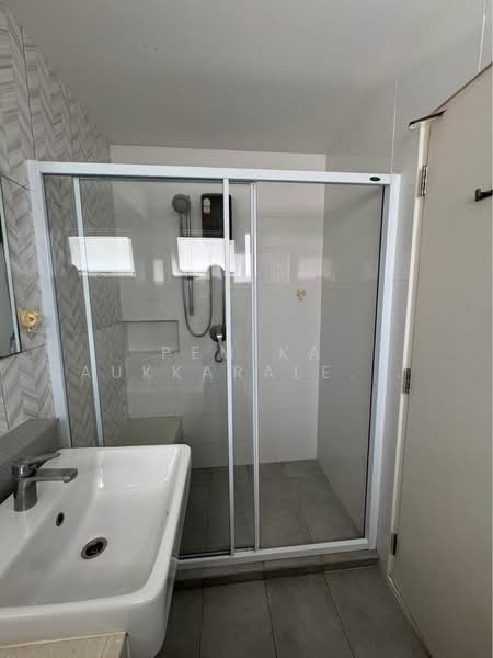 undefined, Bangkok, Bang Wa, Phasi Charoen, Bangkok, 3 Bedrooms, 204 sqm, Single Detached House For Sale, by Pemika Aukkaraleekul, 500361893 - DDproperty.com
