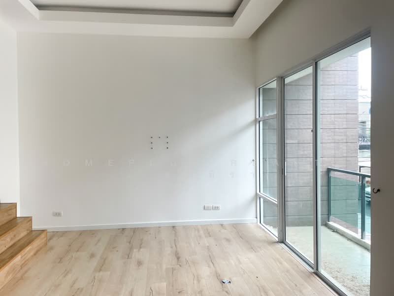Town Plus X Ladprao, Bangkok, Khlong Chan, Bang Kapi, Bangkok, 2 Bedrooms, 195 sqm, Townhouse For Sale, by HOMEPLUS REALTY - คุณมิรา, 500361907 - DDproperty.com
