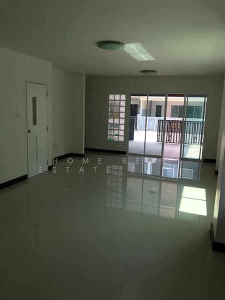 Arinsiri @ Sukhumvit, Chon Buri (Pattaya), Saen Suk, Muang Chon Buri, Chon Buri (Pattaya), 3 Bedrooms, 128 sqm, Townhouse For Sale, by HOME Real Estate Service, 500361960 - DDproperty.com