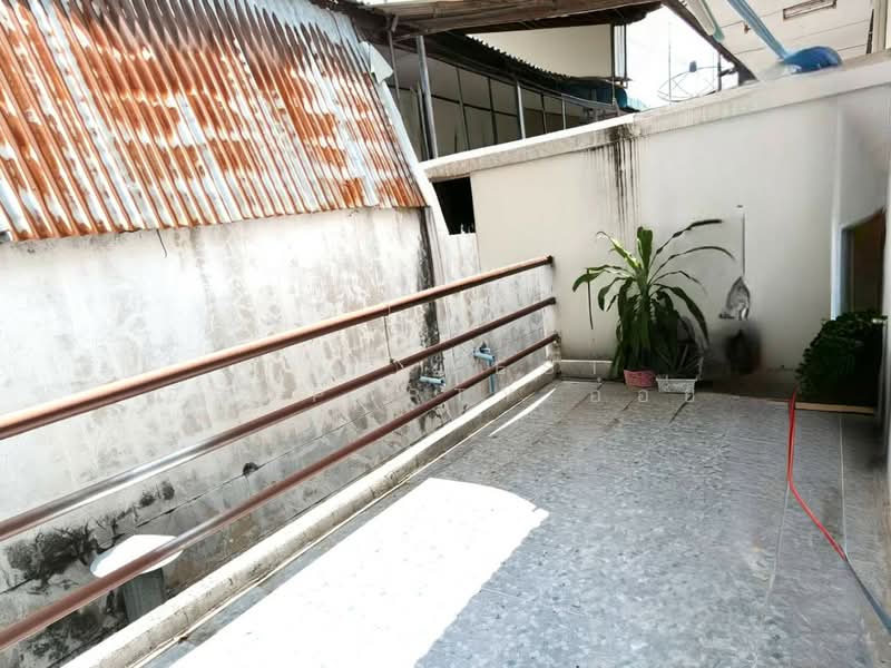 ทิพย์ทรายทอง1 ฉะเชิงเทรา, Chachoengsao, Khlong Na, Muang Chachoengsao, Chachoengsao, 2 Bedrooms, 100 sqm, Townhouse For Sale, by The Best Property อ๋อย, 500361968 - DDproperty.com