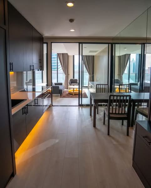 Noble Ploenchit : โนเบิล เพลินจิต, กรุงเทพ, 1035 ถนนเพลินจิต, ลุมพินี, ปทุมวัน, กรุงเทพ, 45 ตร.ม., คอนโด ให้เช่า, โดย Emily Bada, 500361981 - DDproperty.com