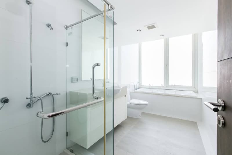 Siri Residence, Bangkok, 21 Soi Sukhumvit 24, Khong Tan, Khlong Toei, Bangkok, 3 Bedrooms, 141 sqm, Condo For Rent, by Phatcharanan Kittiananchat, 500361985 - DDproperty.com