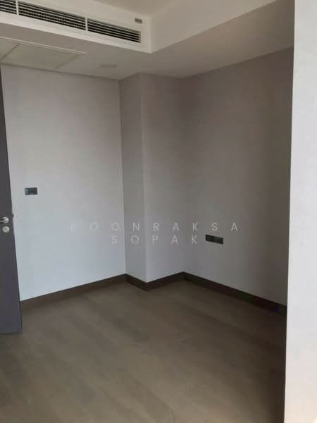 Siamese Exclusive Queens, Bangkok, 388 Phai Singto Alley, Khlong Toei, Bangkok, 3 Bedrooms, 143 sqm, Condo For Rent, by Boonraksa Sopak, 500362000 - DDproperty.com