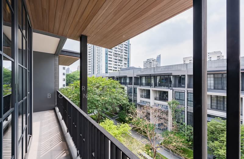 Quarter 31, Bangkok, 333 Soi Sukhumvit 31, Khlong Tan Nua, Watthana, Bangkok, 4 Bedrooms, 425 sqm, Townhouse For Sale, by Prapaporn Boonkajonkul, 500362011 - DDproperty.com