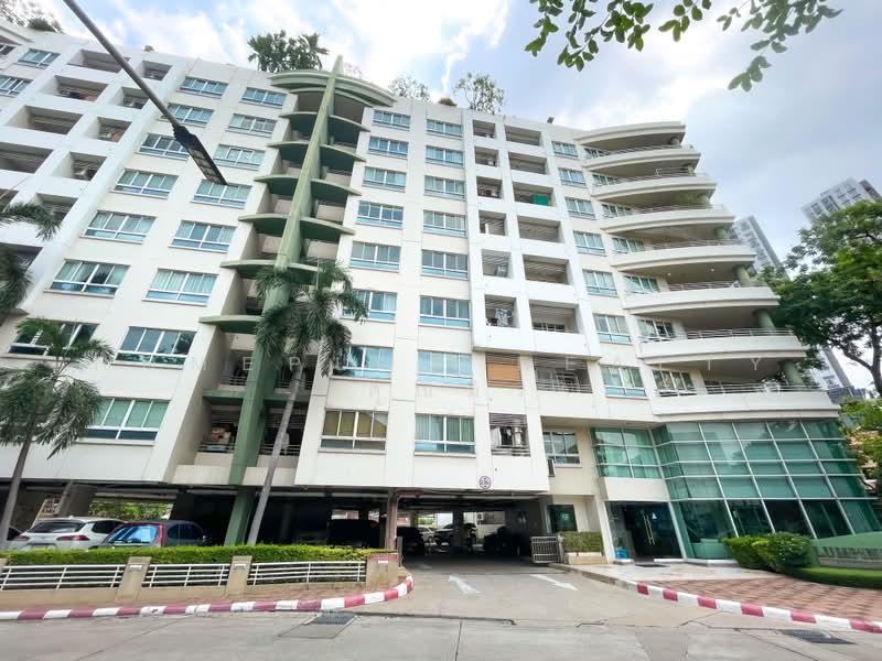 Lumpini Suite Ratchada-Rama 3, Bangkok, Soi Naradhiwat Rajanagarindra 30, Chong Nonsi, Yan Nawa, Bangkok, 3 Bedrooms, 109 sqm, Condo For Sale, by HOMEPLUS REALTY - คุณมิรา, 500362018 - DDproperty.com