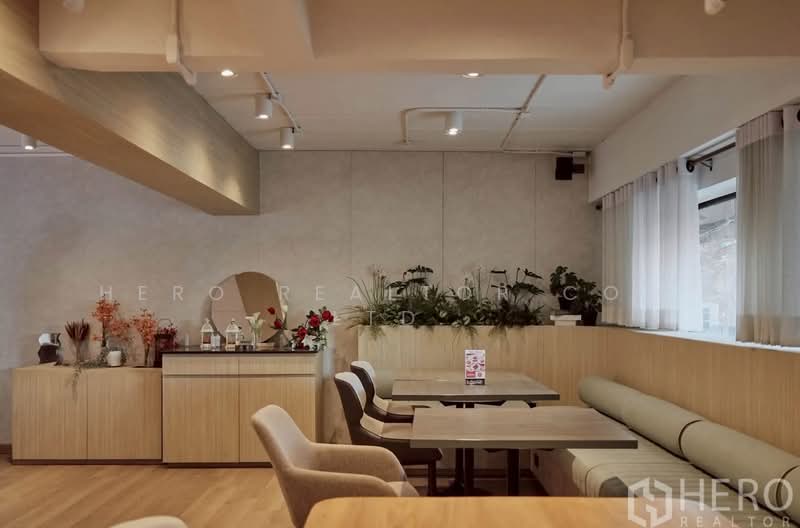 ให้เช่าพื้นที่ร้านค้า 165 ตร.ม. ใกล้ BTS พร้อมพงษ์ กรุงเทพ HRE00935, กรุงเทพ, สุขุมวิท, คลองตันเหนือ, วัฒนา, กรุงเทพ, 165 ตร.ม., พื้นที่ขายของ ให้เช่า, โดย Hero Realtor Co., Ltd., 500362032 - DDproperty.com