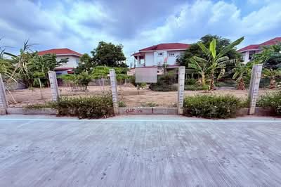 ขาย - ที่ดินเปล่า เนื้อที่ 147.7 ตร.ว. ซอยเลียบคลองสาม 5 (ซอยอยู่ติด มบ.วราภิรมย์คลอง 3), ปทุมธานี