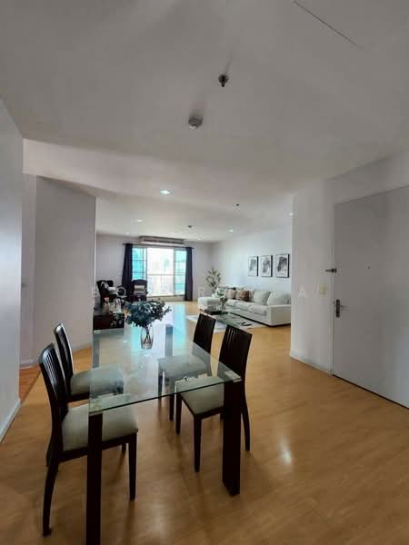 Citi Smart Sukhumvit 18, Bangkok, 366 Soi Sukhumvit 18, Sukhumvit Road, Khlong Toei, Bangkok, 3 Bedrooms, 180 sqm, Condo For Rent, by Boonraksa Sopak, 500362042 - DDproperty.com