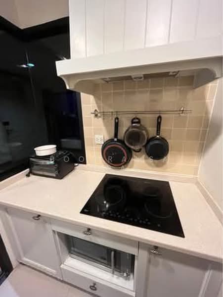 The Crest Phahonyothin 11, Bangkok, Soi Phaholyothin 11 Phaholyothin Road, Samsen Nai, Phaya Thai, Bangkok, 2 Bedrooms, 63 sqm, Condo For Rent, by Boonraksa Sopak, 500362068 - DDproperty.com