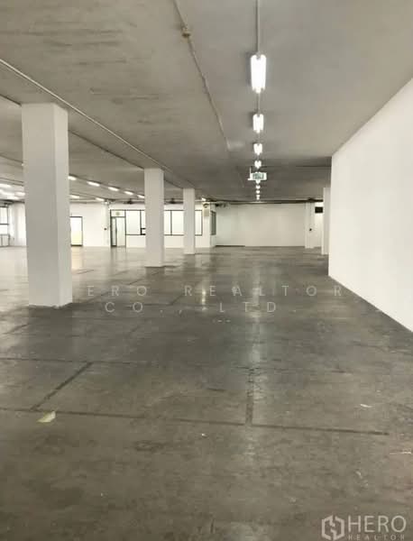 For rent Warehouse 931 sq.m. in Bang Kho Laem, Bangkok HRE00933, กรุงเทพ, บางโคล่, บางคอแหลม, กรุงเทพ, 931 ตร.ม., โกดัง-โรงงาน ให้เช่า, โดย Hero Realtor Co., Ltd., 500362082 - DDproperty.com