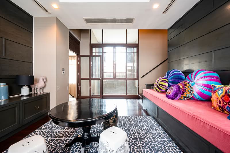Baan Sansiri Sukhumvit 67, Bangkok, 32 Soi Sukhumvit 67, Phra Kanong Nua, Watthana, Bangkok, 4 Bedrooms, 490 sqm, Single Detached House For Rent, by Kanrutai Dawruang, 500362086 - DDproperty.com