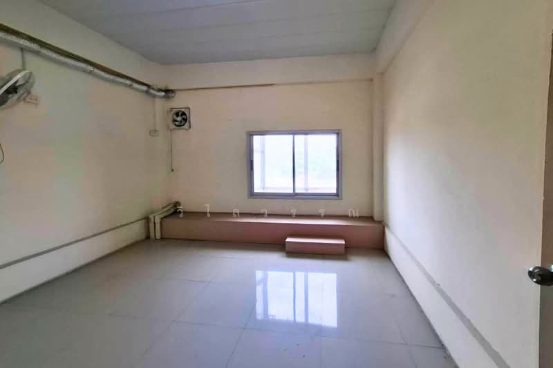 บางกรวย, Nonthaburi, ทางหลวงชนบทสาย นบ.1011, Sala Klang, Bang Kruai, Nonthaburi, 5 Bedrooms, 100 sqm, Townhouse For Rent, by วิไลวรรณ, 500362121 - DDproperty.com