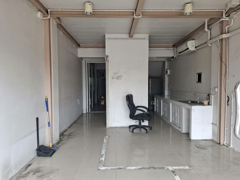 บางกรวย, Nonthaburi, ทางหลวงชนบทสาย นบ.1011, Sala Klang, Bang Kruai, Nonthaburi, 5 Bedrooms, 100 sqm, Townhouse For Rent, by วิไลวรรณ, 500362121 - DDproperty.com