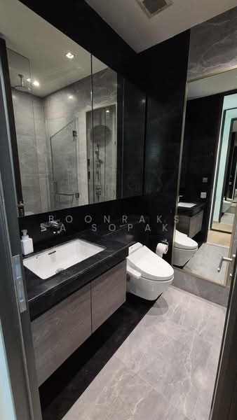 28 Chidlom, Bangkok, 28 Chit Lom Alley, Lumphini, Pathum Wan, Bangkok, 2 Bedrooms, 73 sqm, Condo For Rent, by Boonraksa Sopak, 500362127 - DDproperty.com