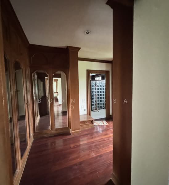 8-BR Townhouse, Bangkok, Khlong Tan Nua, Watthana, Bangkok, 8 Bedrooms, 800 sqm, Townhouse For Rent, by Boonraksa Sopak, 500362140 - DDproperty.com