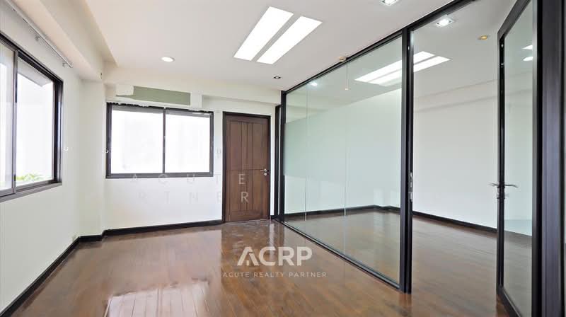 Office Building + Warehouse for Sale in Sukhumvit 101. Land area 250 sq.w. Sale 34.9 MB, Bangkok, Bang Chak, Phra Khanong, Bangkok, , 870 sqm, Shophouse For Sale, by Acute Realty Partner Co.,Ltd., 500362142 - DDproperty.com