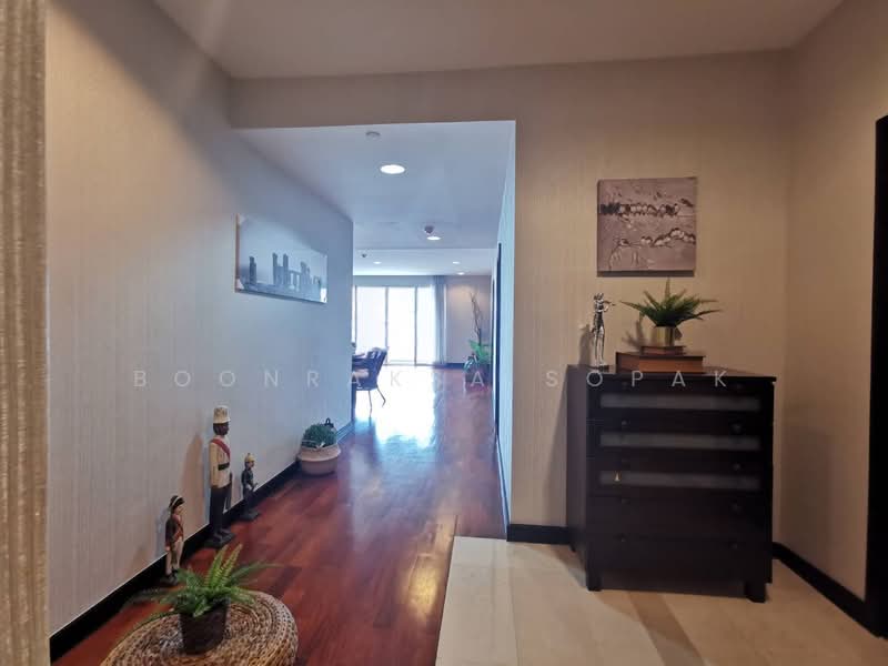 Wilshire Condominium, Bangkok, 80 Soi Sukhimvit 22, Khlong Toei, Bangkok, 3 Bedrooms, 158 sqm, Condo For Rent, by Boonraksa Sopak, 500362165 - DDproperty.com