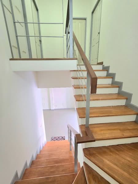 เดอะเซ็นทรัล 2/1 อัสสัมชัญ-ศรีราชา, Chon Buri (Pattaya), Surasak, Si Racha, Chon Buri (Pattaya), 3 Bedrooms, 100 sqm, Townhouse For Sale, by The Best Property สุ, 500362171 - DDproperty.com