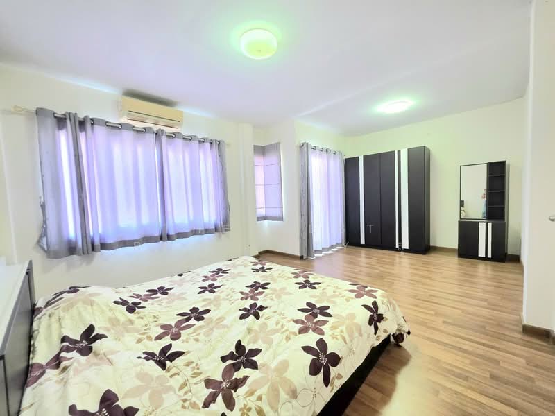 เดอะเซ็นทรัล 2/1 อัสสัมชัญ-ศรีราชา, Chon Buri (Pattaya), Surasak, Si Racha, Chon Buri (Pattaya), 3 Bedrooms, 100 sqm, Townhouse For Sale, by The Best Property สุ, 500362171 - DDproperty.com