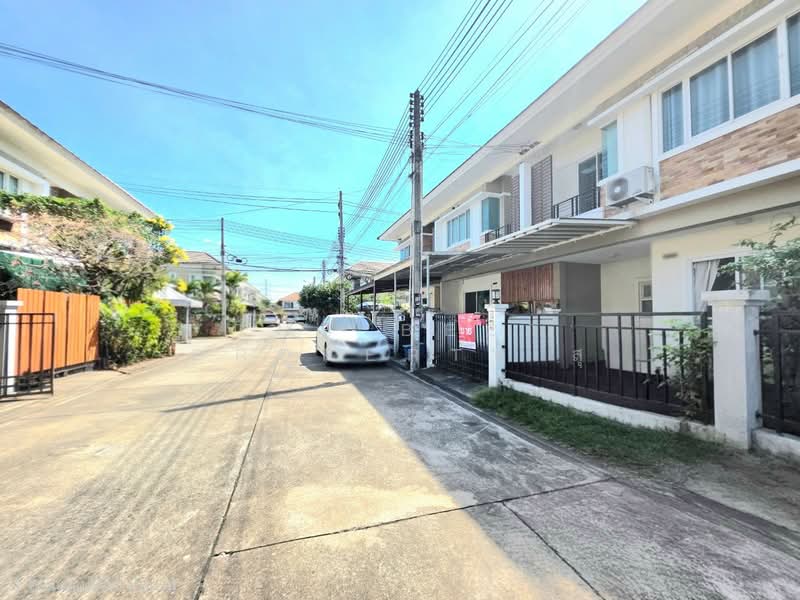 เดอะเซ็นทรัล 2/1 อัสสัมชัญ-ศรีราชา, Chon Buri (Pattaya), Surasak, Si Racha, Chon Buri (Pattaya), 3 Bedrooms, 100 sqm, Townhouse For Sale, by The Best Property สุ, 500362171 - DDproperty.com