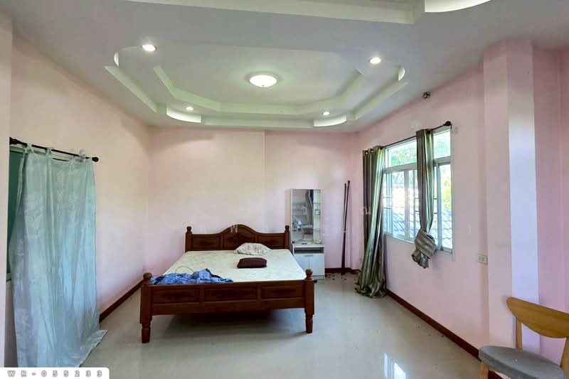 Land with buildings in Sri Samran, 3 rai 341.7 sq.wa. Suphan Buri WR-055233, Suphan Buri, Sri Samran, Song Phi Nong, Suphan Buri, , 6,164 sqm, Land For Sale, by Benchawarin Pakkawetppisit, 500362202 - DDproperty.com