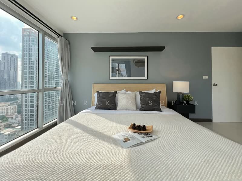 Silom Suite, Bangkok, Soi Sathorn 12, Sathorn Road, Silom, Bang Rak, Bangkok, 2 Bedrooms, 82 sqm, Condo For Rent, by Boonraksa Sopak, 500362211 - DDproperty.com