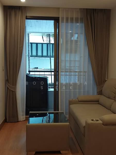 Collezio Sathorn-Pipat, Bangkok, 41 Soi Pipat 1 Silom Road, Silom, Bang Rak, Bangkok, 1 Bedroom, 42 sqm, Condo For Rent, by Boonraksa Sopak, 500362259 - DDproperty.com