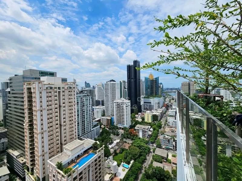 Noble Recole, Bangkok, 77 Soi Sukhumvit 19 Sukhumvit Road, Khlongtoei Nua, Watthana, Bangkok, 1 Bedroom, 35 sqm, Condo For Rent, by Pattaporn Yongsungnone, 500362315 - DDproperty.com