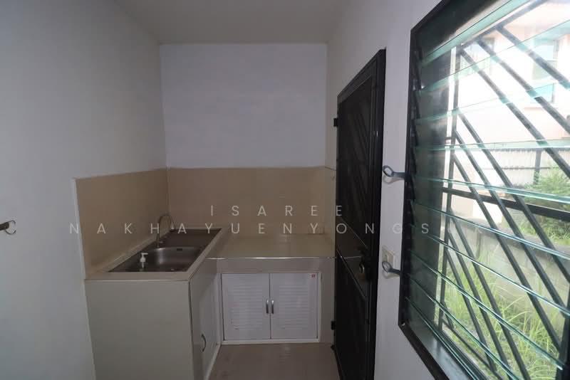 Golden Avenue Chaengwattana-Tiwanon, Nonthaburi, Sukhaprachasan Road 3, Bang Phut, Pak Kret, Nonthaburi, 3 Bedrooms, 120 sqm, Single Detached House For Sale, by Isaree Nakhayuenyongsuk, 500362330 - DDproperty.com