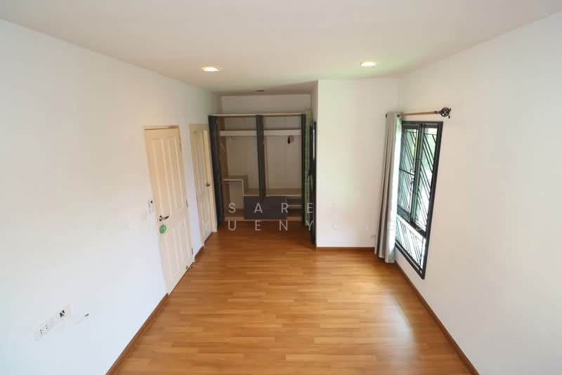 Golden Avenue Chaengwattana-Tiwanon, Nonthaburi, Sukhaprachasan Road 3, Bang Phut, Pak Kret, Nonthaburi, 3 Bedrooms, 120 sqm, Single Detached House For Sale, by Isaree Nakhayuenyongsuk, 500362330 - DDproperty.com