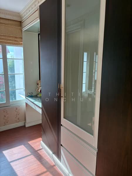 Urban Sathorn, Bangkok, Ratchaphruek Road, Bang Chak, Phasi Charoen, Bangkok, 3 Bedrooms, 250 sqm, Townhouse For Rent, by Thiti Boonchurn, 500362367 - DDproperty.com