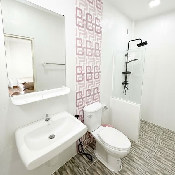 Tanapirom Srinakarin - Wongwaen, Samut Prakan, Srinakarin Road, Bang Mueng, Muang Samut Prakarn, Samut Prakan, 4 Bedrooms, 150 sqm, Townhouse For Sale, by The Best Property แป้ง, 500362376 - DDproperty.com