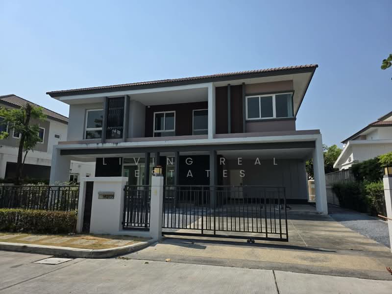The Grand Pinklao, Bangkok, 594 Borommaratchachonnani Road, Sala Thammasop, Thawi Watthana, Bangkok, 4 Bedrooms, 330 sqm, Single Detached House For Rent, by Living Real Estates, 500362396 - DDproperty.com