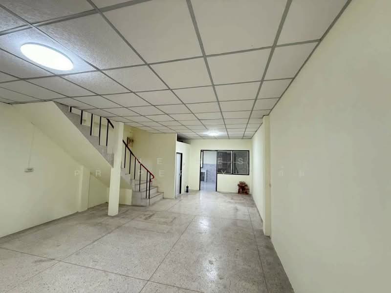 ทาวน์เฮ้าส์บ้านบึง ชลบุรี, Chon Buri (Pattaya), Ban Bung, Chon Buri (Pattaya), 3 Bedrooms, 150 sqm, Townhouse For Sale, by The Best Property ส้ม, 500362399 - DDproperty.com
