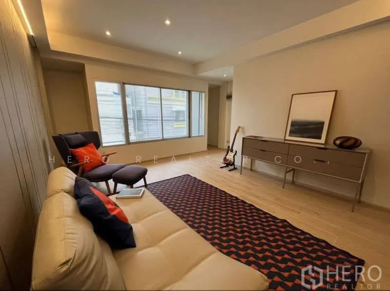 For Rent Townhouse near BTS Punnawithi, Bang Chak, Bangkok HRE00930, Bangkok, Bang Chak, Phra Khanong, Bangkok, 3 Bedrooms, 220 sqm, Townhouse For Rent, by Hero Realtor Co., Ltd., 500362407 - DDproperty.com