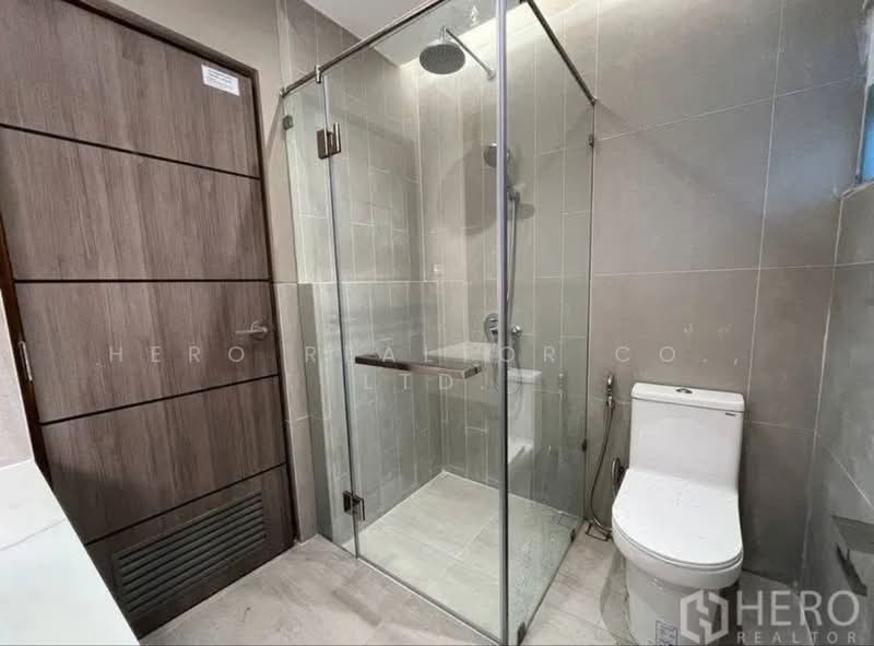 For Rent Townhouse near BTS Punnawithi, Bang Chak, Bangkok HRE00930, กรุงเทพ, บางจาก, พระโขนง, กรุงเทพ, 220 ตร.ม., ทาวน์เฮ้าส์ ให้เช่า, โดย Hero Realtor Co., Ltd., 500362407 - DDproperty.com