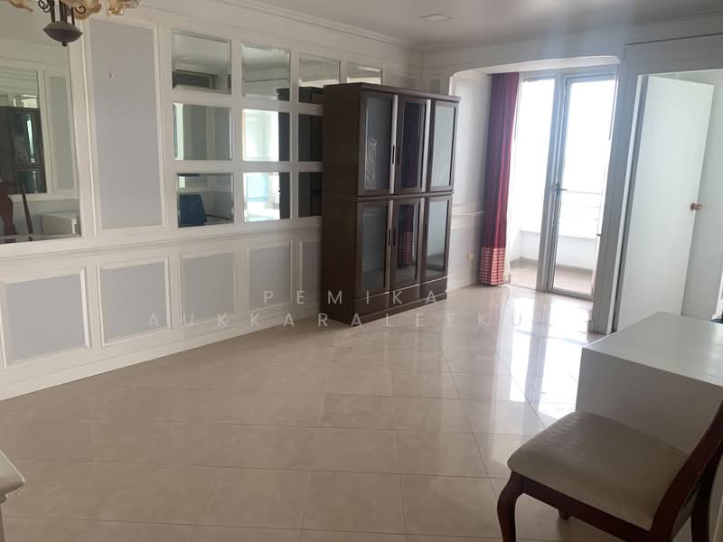 River Heaven Chareonkrung, Bangkok, 2667 Chareonkrung Road, Bang Kho Laem, Bangkok, 2 Bedrooms, 63 sqm, Condo For Sale, by Pemika Aukkaraleekul, 500362453 - DDproperty.com