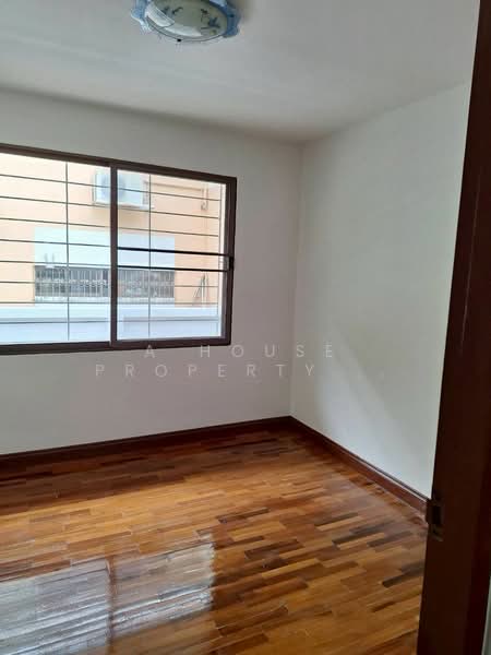 Single house for rent in a prime location, Bang Phra-Si Racha., Chon Buri (Pattaya), Bang Phra, Si Racha, Chon Buri (Pattaya), 4 Bedrooms, 480 sqm, Single Detached House For Rent, by A House Property Co.,Ltd., 500362467 - DDproperty.com