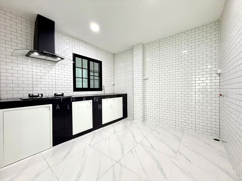 บ้านเดี่ยวรีโนเวท 2 ชั้น จรัญสนิทวงศ์ 46 – บางพลัด, กรุงเทพ, บางยี่ขัน, บางพลัด, กรุงเทพ, 150 ตร.ม., บ้านเดี่ยว ขาย, โดย Thanyathita Nalinratphokin, 500362530 - DDproperty.com
