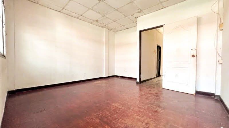หมู่บ้านสุขสบายวิลล่า, กรุงเทพ, ลาดพร้าว, คลองเจ้าคุณสิงห์, วังทองหลาง, กรุงเทพ, 90 ตร.ม., ทาวน์เฮ้าส์ ขาย, โดย คุณ กฤติน ( มาร์ค ), 500362543 - DDproperty.com