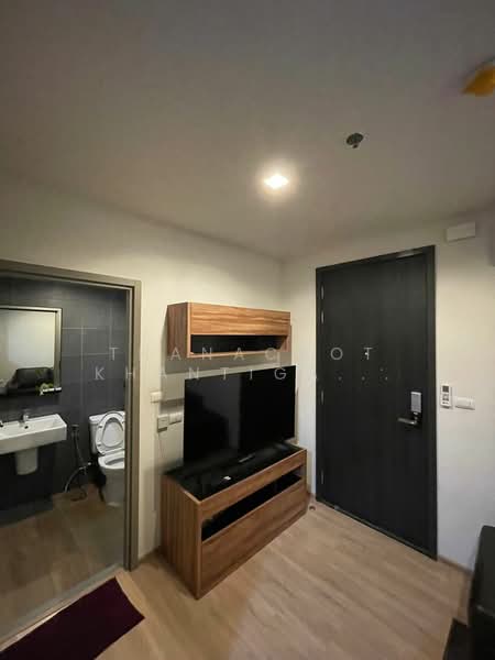 The Base Garden Rama 9, Bangkok, 18 Rama 9 Road, Hua Mak, Bang Kapi, Bangkok, 1 Bedroom, 32 sqm, Condo For Sale, by Thanachot Khantigamongun, 500362551 - DDproperty.com