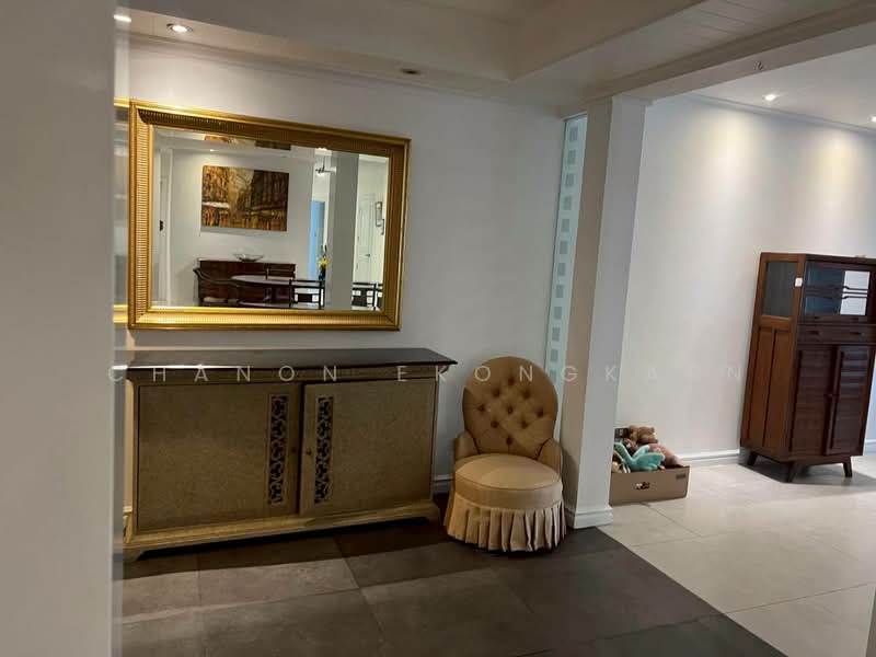 Kallista Mansion, Bangkok, 64 Soi Sukhumvit 11, Khlongtoei Nua, Watthana, Bangkok, 3 Bedrooms, 315 sqm, Condo For Rent, by Chanon Ekongkarn, 500362633 - DDproperty.com