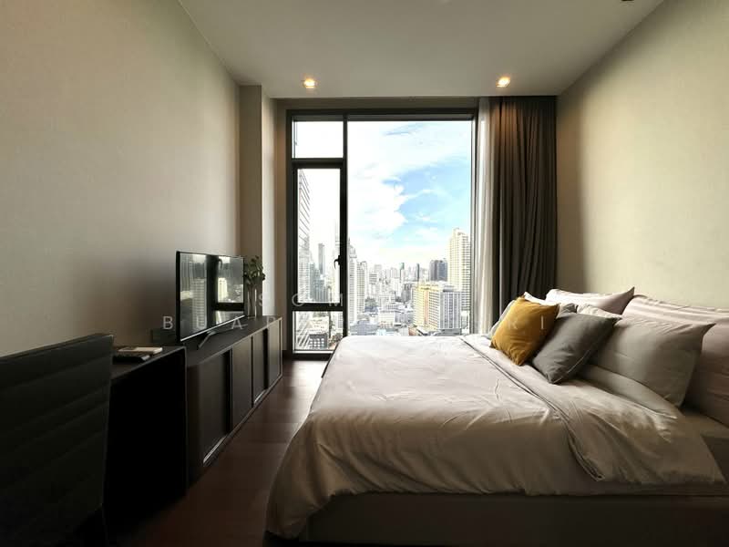 Q1 Sukhumvit, Bangkok, 1 Sukhumvit Road, Khlong Toei, Bangkok, 2 Bedrooms, 92 sqm, Condo For Rent, by Sompob Buaparungsri, 500362652 - DDproperty.com