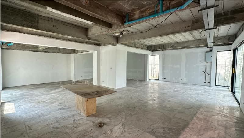 บ้านเดี่ยว 3 ชั้น สุดหรู – โครงการ Nobel เอกมัย 22, Bangkok, Phra Kanong Nua, Watthana, Bangkok, 5 Bedrooms, 570 sqm, Single Detached House For Sale, by วิษณุ ลีนะวงศ์, 500362665 - DDproperty.com